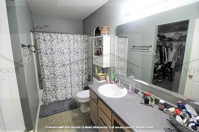 2708 Margesson Xing — Photo 8