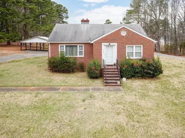 1204 Roanoke Ave, Henderson, NC 27536