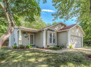 1352 Goldenrod Dr, O'Fallon, MO 63366