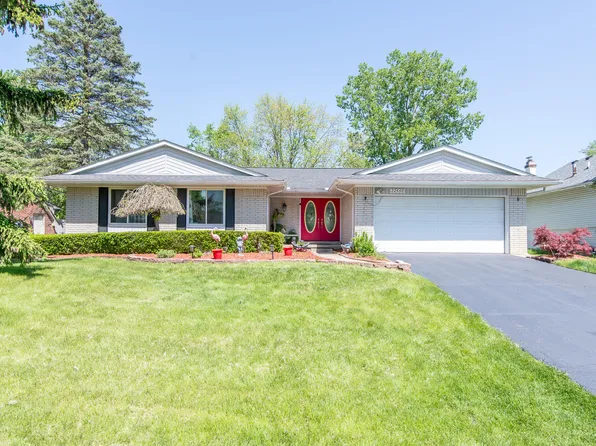 22666 Deerfield Rd, Novi, MI 48375