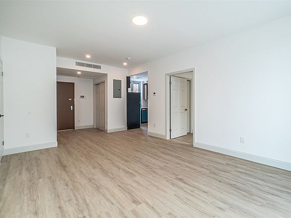 4th image of 88-56 162nd St #7B