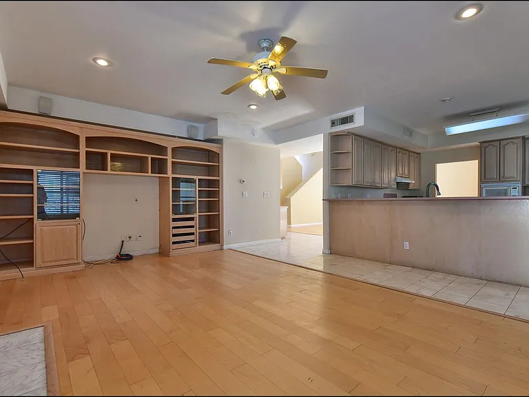 6123 La Posta Dr — Photo 8