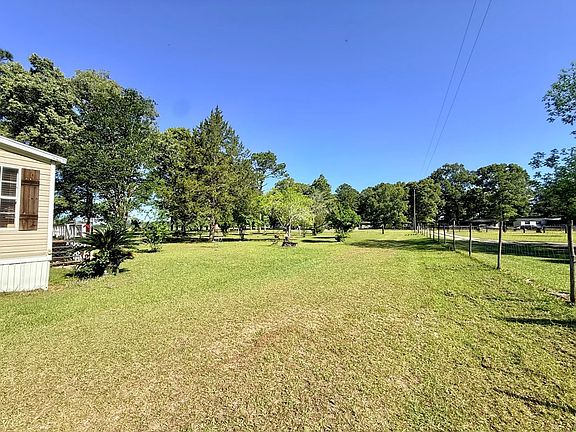 5th image of 123 W Judith Dr
