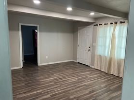 2782 Fairfield St, Sacramento, CA