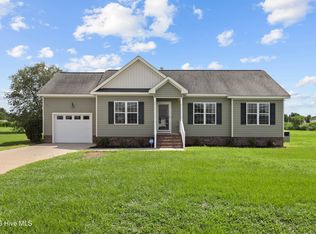 200 Labrador Court, La Grange, NC 28551