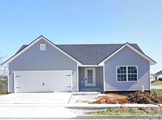 113 Newport Ln, Berea, KY 40403