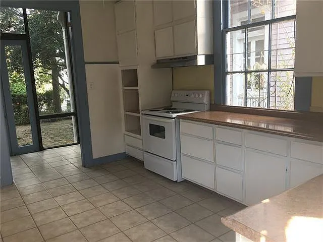 3464 Constance St #LOWER — Photo 7