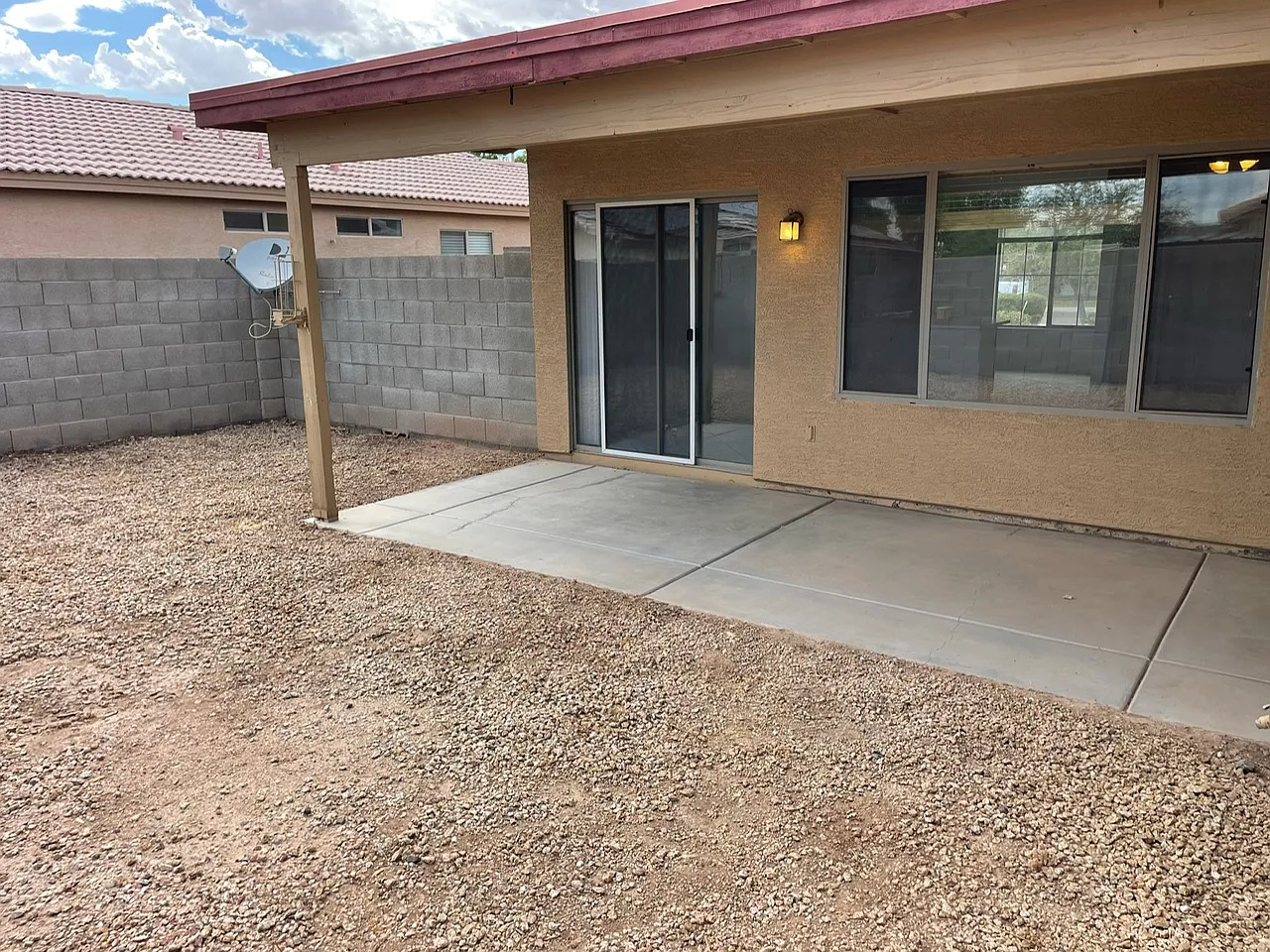 3 bed, 1309 sqft, $1,640 — Photo 2