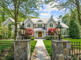 99 Old Colony Rd, Wellesley, MA 02481