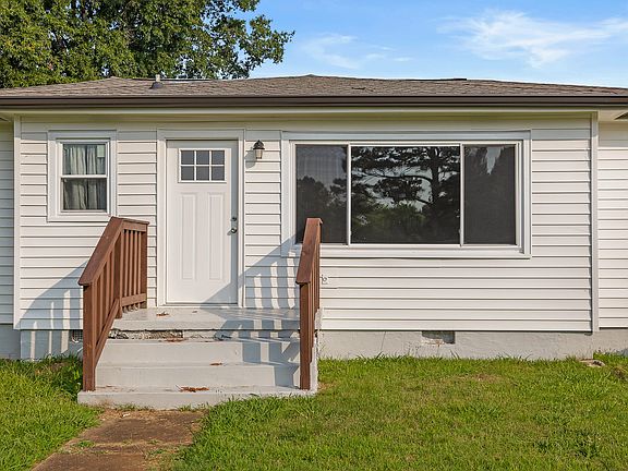 4th image of 4625 Woodmore View Cir