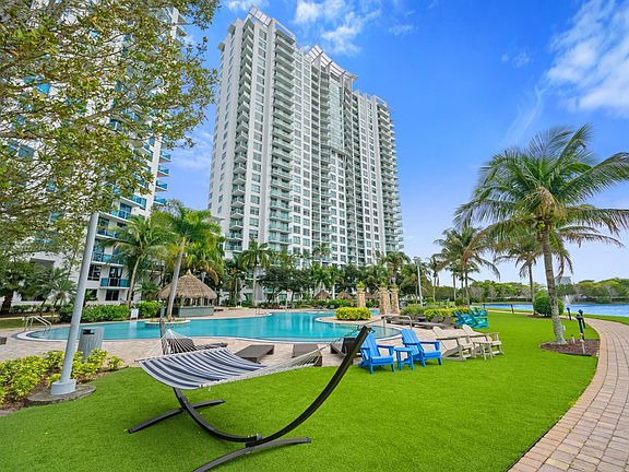 5th image of 2641 N Flamingo Road #2108 N