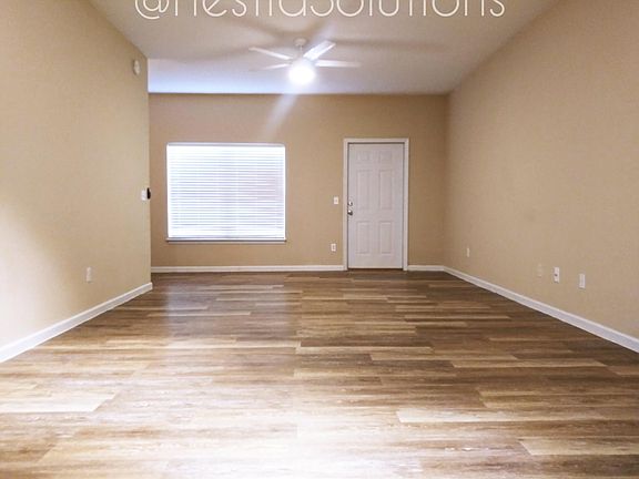 3rd image of 613 Southbranch Dr