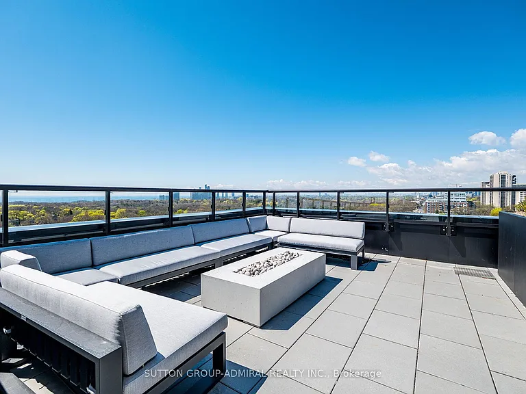 1660 Bloor St W #803 — Photo 42