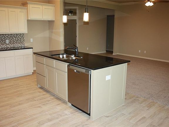 2nd image of 4805 SW 129th St
