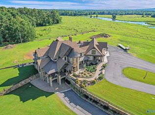 1690 Son Johnson Rd, Boaz, AL 35956