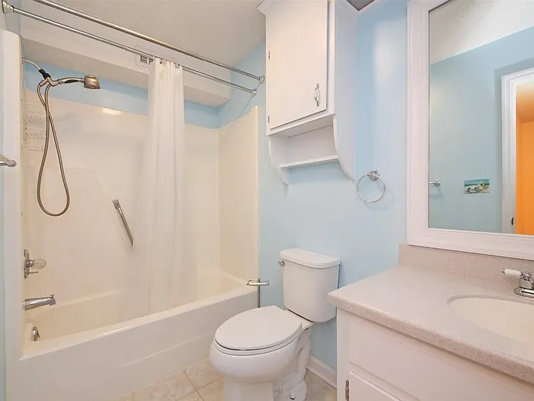 503 Pinewood Rd #5 — Photo 15