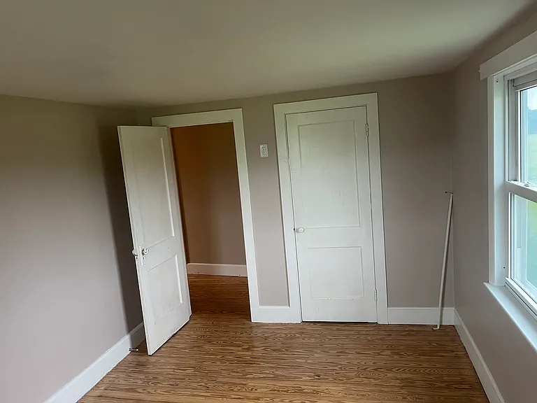 Oak Grove Rd — Photo 24