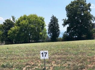 LOT 17 Fairway Dr, Dandridge, TN 37725