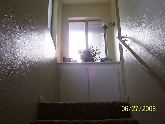 4th image of 2321 S Magnolia 5a Ave