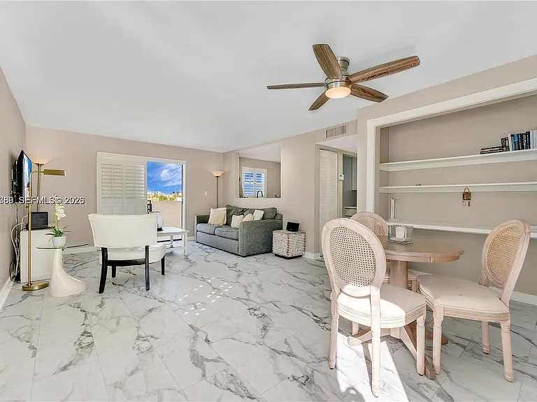 1418 Collins Ave #504 — Photo 7