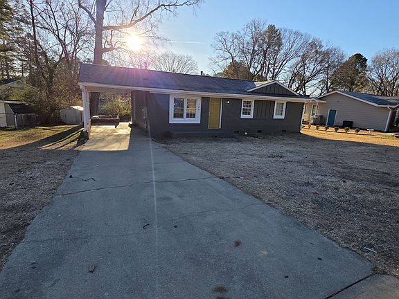 2nd image of 108 Woodgate Dr