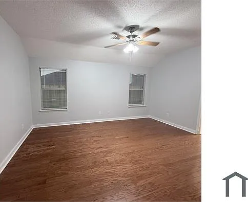 2837 Thrush Dr — Photo 5