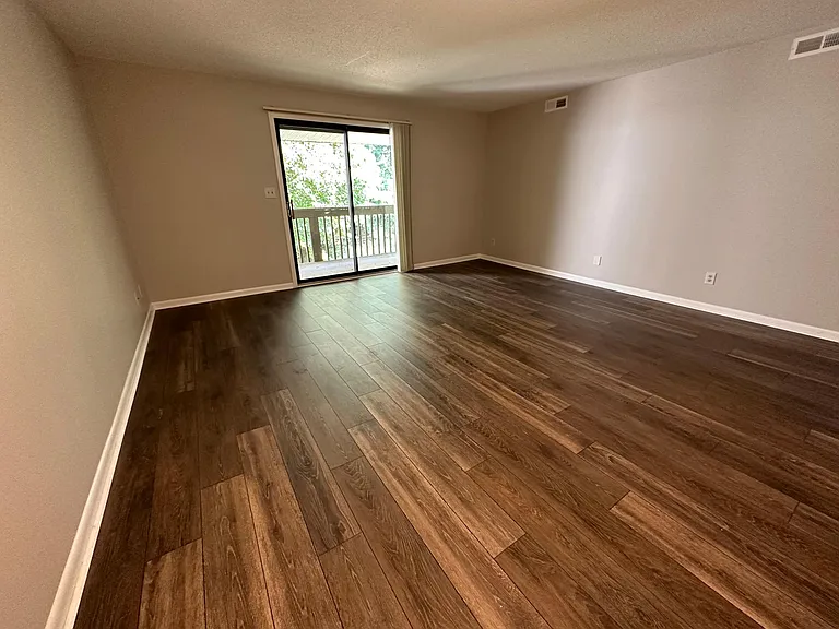 203 Driftwood Ln — Photo 23