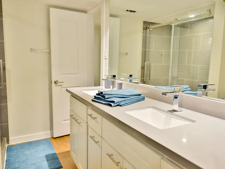2043 Sul Ross St — Photo 18