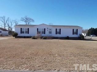 4104 Brennan Cir, Fayetteville, NC 28312