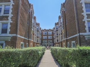 1039 W North Shore Ave APT 2W, Chicago, IL 60626