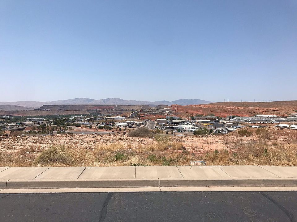 2nd image of N Crest Line Cir