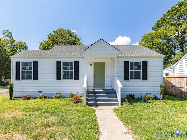 800 Forest View Dr, Richmond, VA 23225