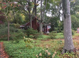 109 Eight Bells Rd, Riverhead, NY 11901