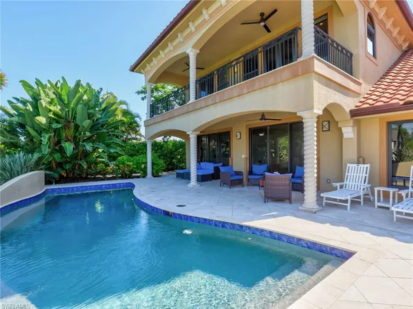 918 Limpet DR, SANIBEL, FL 33957
