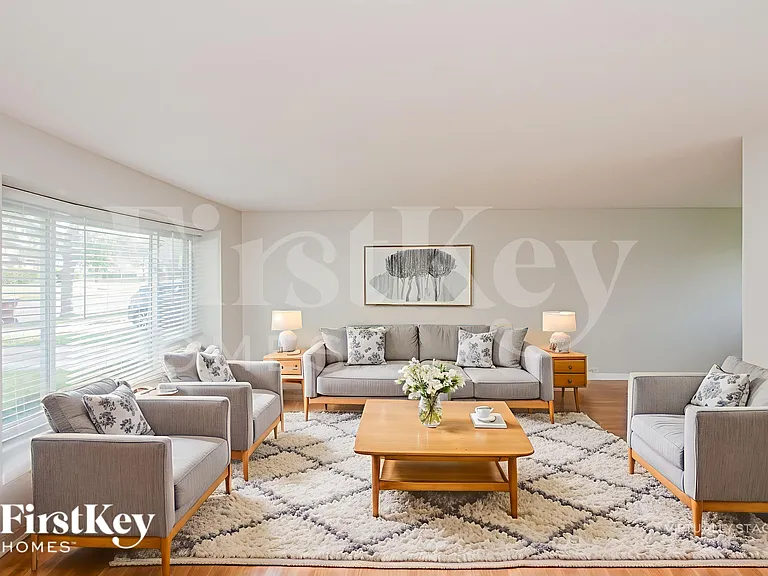 171 Craig Dr W — Photo 5