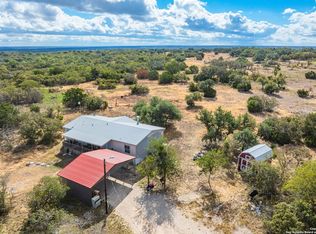 398 Sky Harbor Rd, Mountain Home, TX 78058