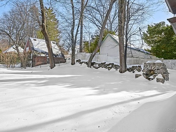 5th image of 20 Lockwood Road