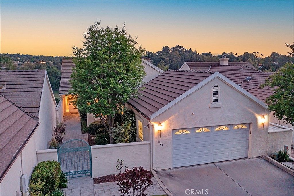 1804 Prince Albert Dr