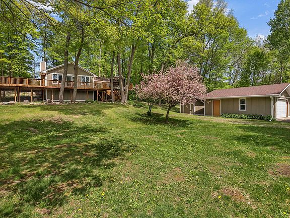 2nd image of 6199 Peterdale Rd