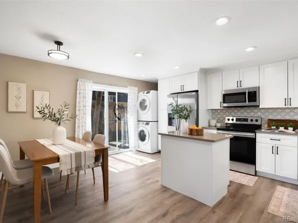 1030 Stuart Street, Denver, CO 80204