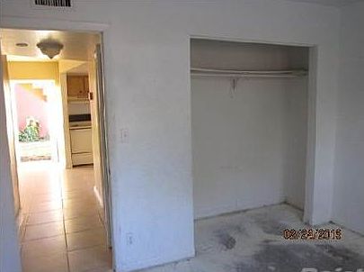 4th image of 101 NE 41st St #34B