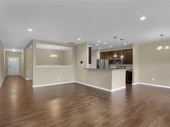 3rd image of 6130 Blue Fox Ln