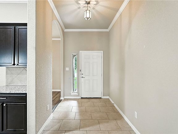 5th image of 2339 Jeffrey Ln