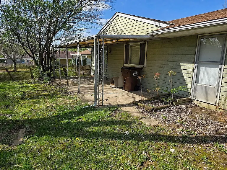 10220 September Dr — Photo 16