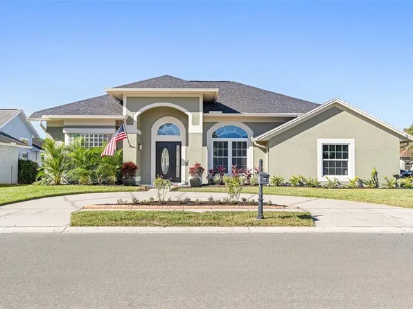 3930 Yellow Finch Ln, Lutz, FL 33558