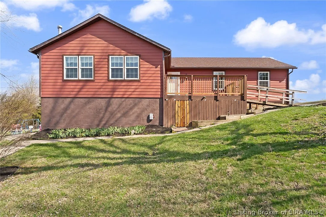 1120 Highway 335 NE photo 1