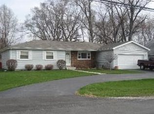 430 W Cermak Rd, Braidwood, IL 60408