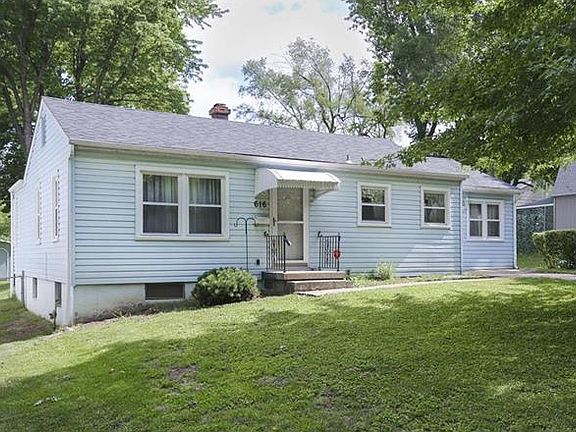 2nd image of 616 W Charles Ct