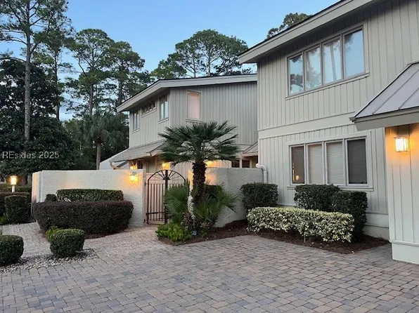 27 Windjammer Ct, Hilton Head Island, SC 29928