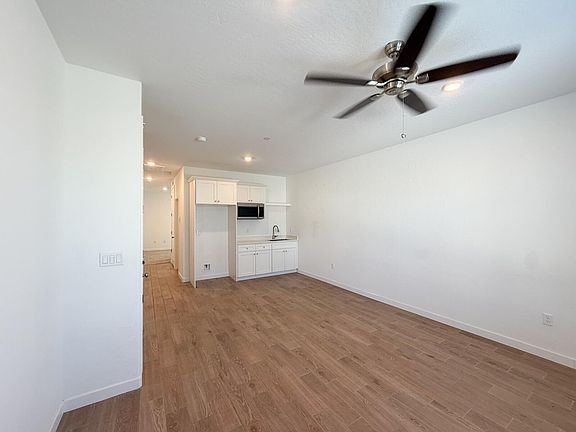 4th image of 1348 S Palm Street